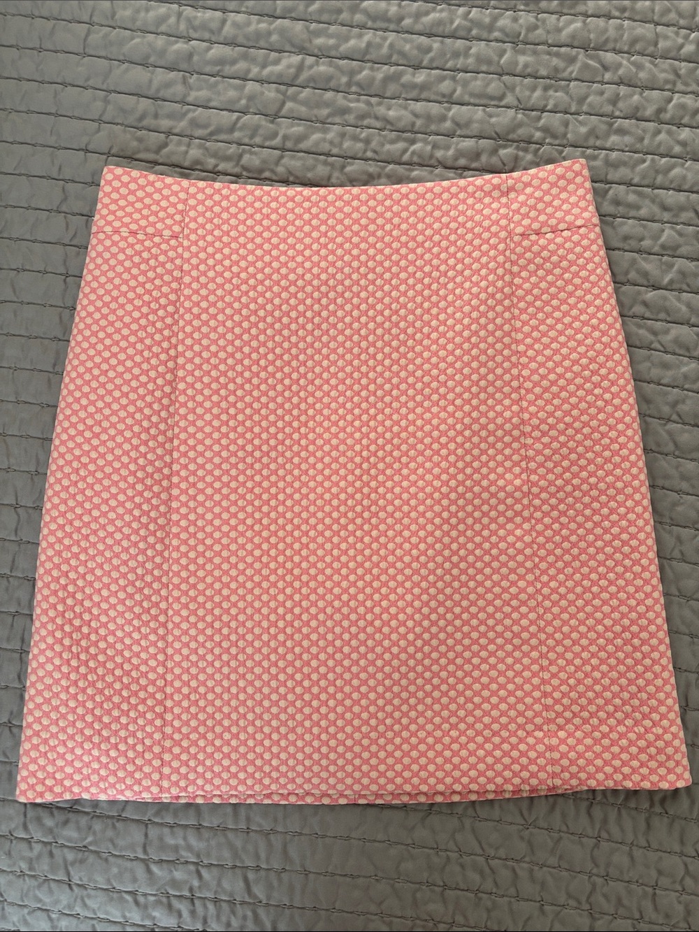 LOFT Pink Mini Skirt with Cream Polka Dots, EUC, 00